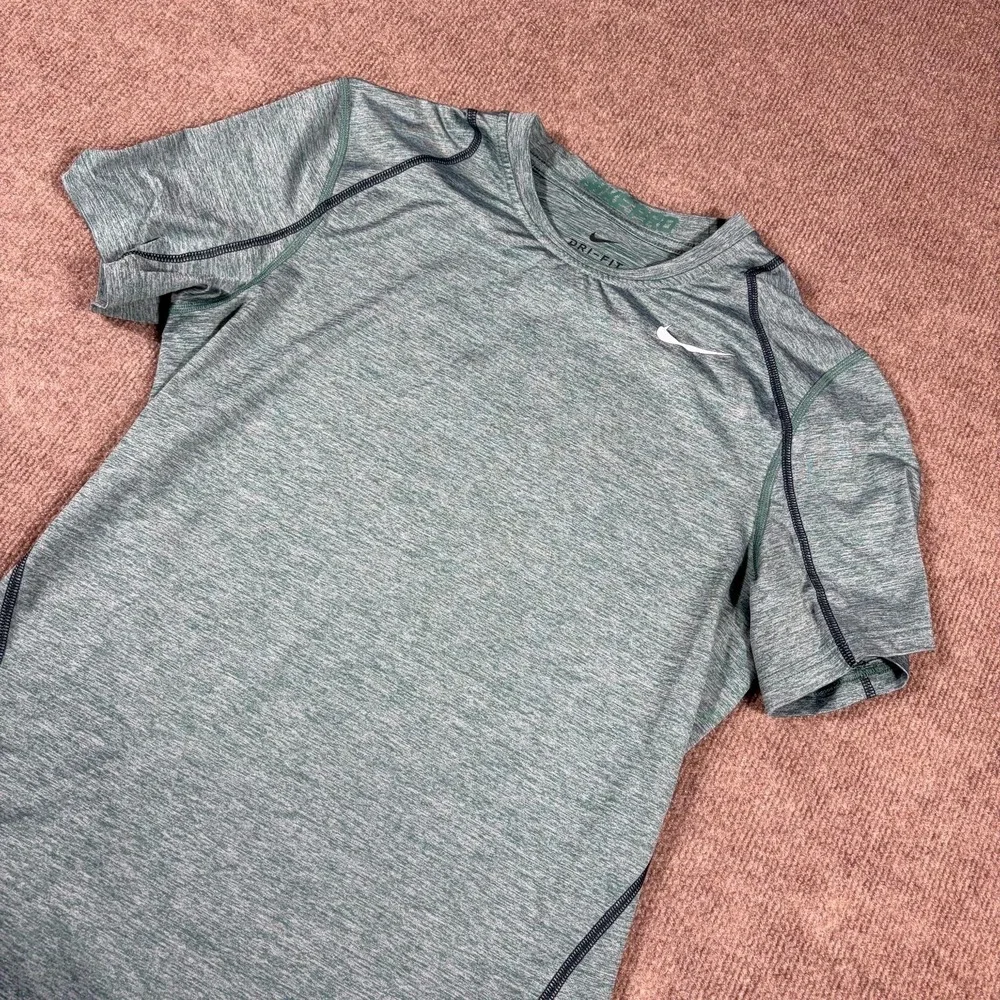 Nike Dri Fit Fitted Training T-Shirt Mens Small Heather Green Logo Raglan Sleeve